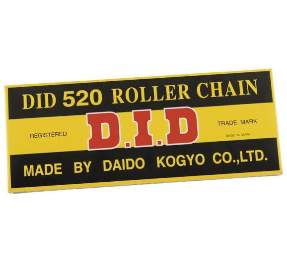 A rectangular yellow and black metal sign featuring the text 'DID 520 ROLLER CHAIN' and large 'D.I.